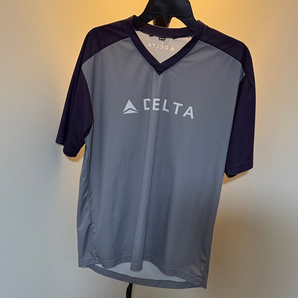 Delta Men's Gray and Passport Plum T-Shirt
